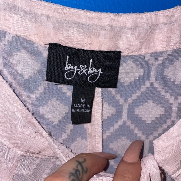 Top - Picture 6 of 8